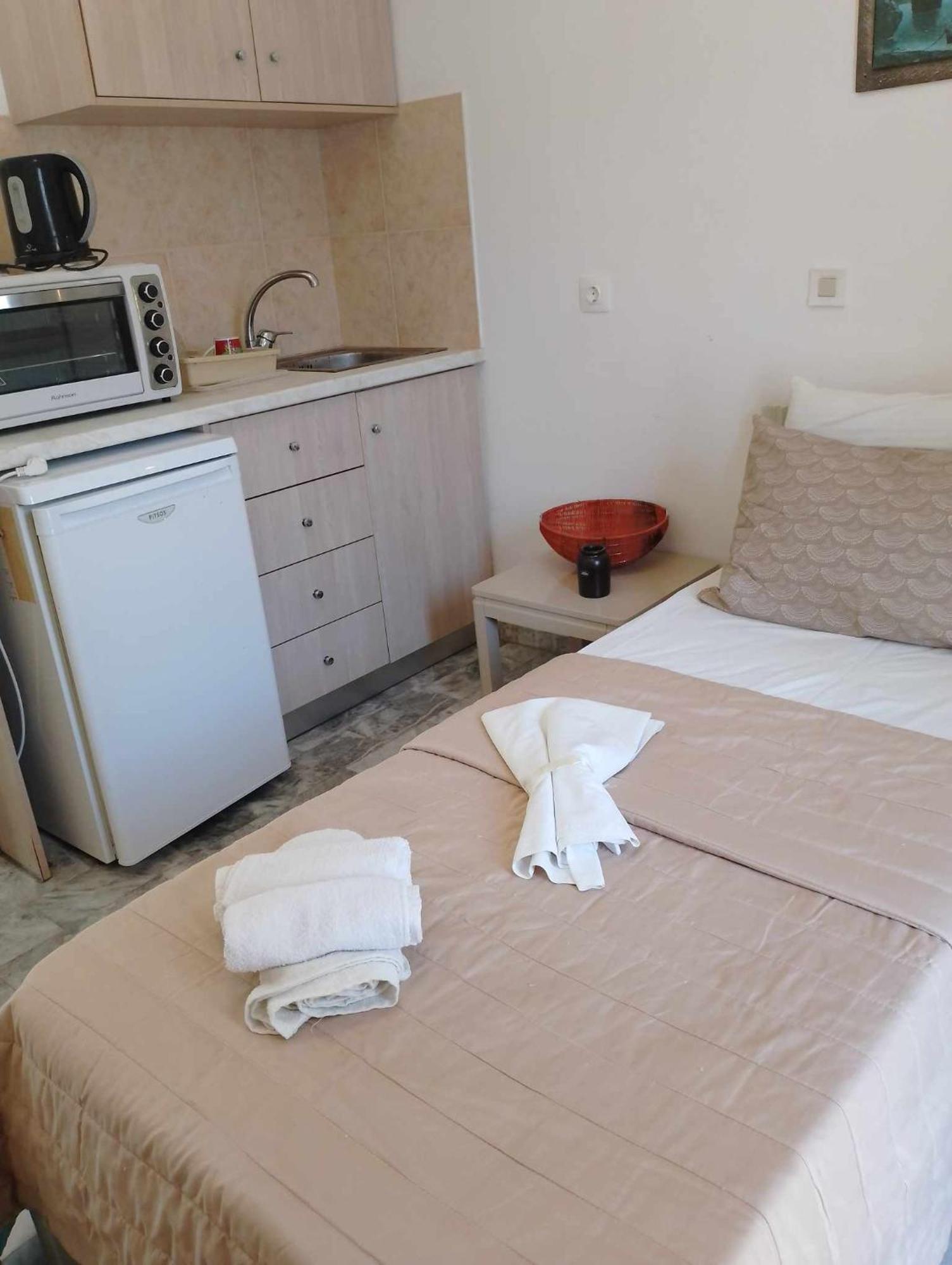 Cleios Rooms And Studios, Kalymnos 85200 Panormos  外观 照片